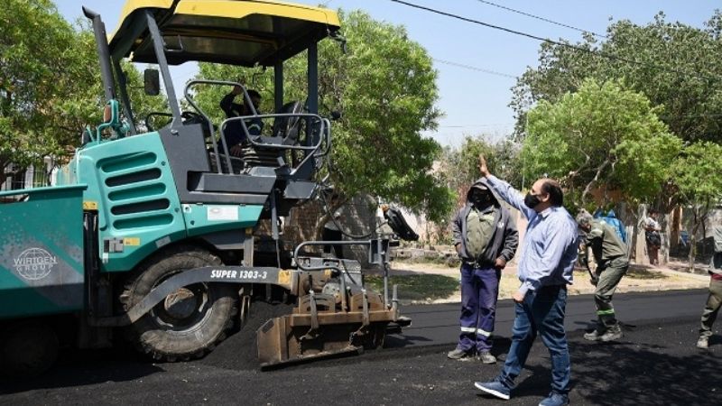 Saadi visitó las obras del Barrio  San Jorge