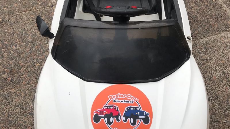 Donaron dos autos eléctricos para trasladar pacientes al quirófano