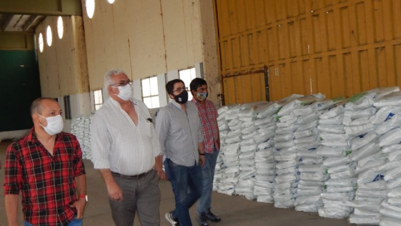 Tabacaleros agradecen la provisión de fertilizantes