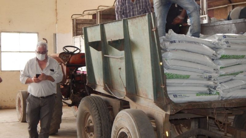 Tabacaleros agradecen la provisión de fertilizantes