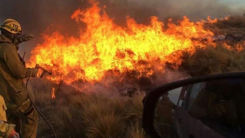 La caída de rayos provocó dos nuevos incendios en Córdoba