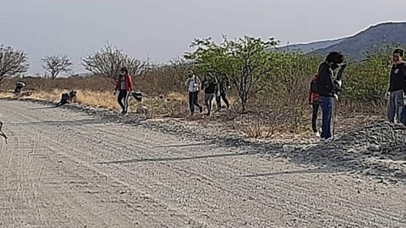 Brigada ecológica acondicionó un camino