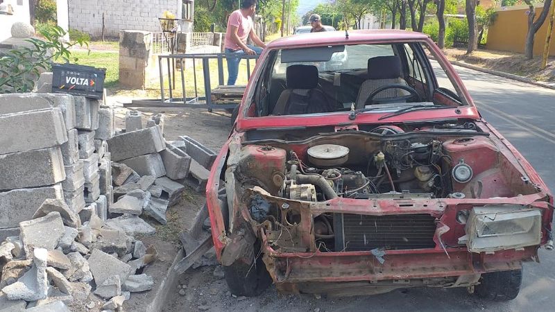 Tremendo vuelco de un auto en La Tercena