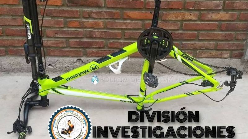 Policías recuperan una bicicleta robada en la casa de una mujer