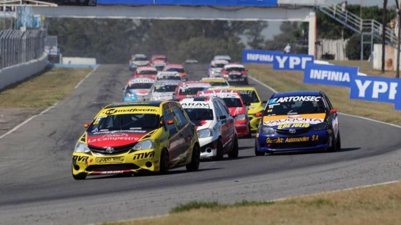 Todo el fútbol europeo y de EE.UU., y el Turismo Pista