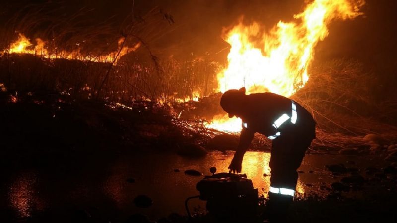 Rápido control de incendios en Banda de Varela y Ancasti