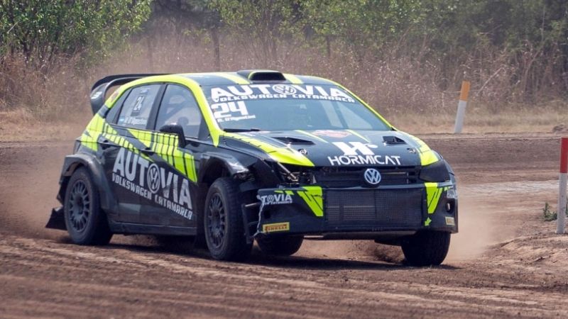 Augusto no corrió la 3ra.  del CARX, que ganó Hernán Kim