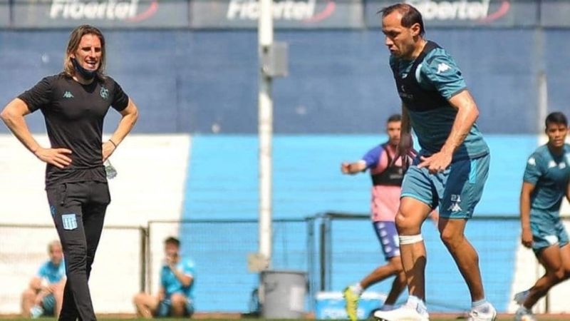 Racing tras el equipo para enfrentar a Estudiantes de Mérida