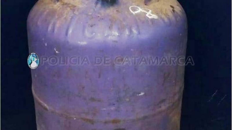 Remisero denunció que su pasajero ofrecía a la venta una garrafa