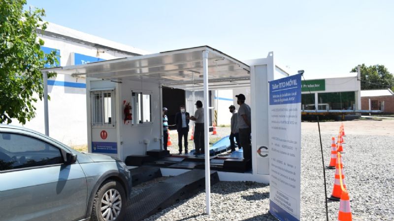 Taller móvil de revisión técnica para reforzar la seguridad vial en el interior