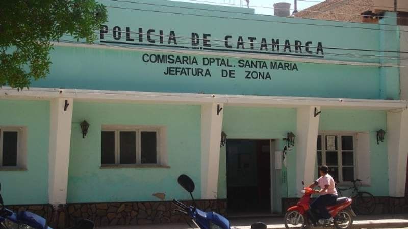 Detienen a una mujer por prenderle fuego a la casa de su ex