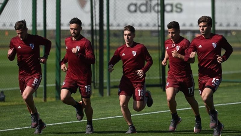 Sin misterios, River confirmó el equipo ante Liga