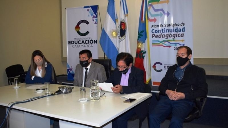 Presentaron el Programa de “Capacitación y Actualización” para docentes