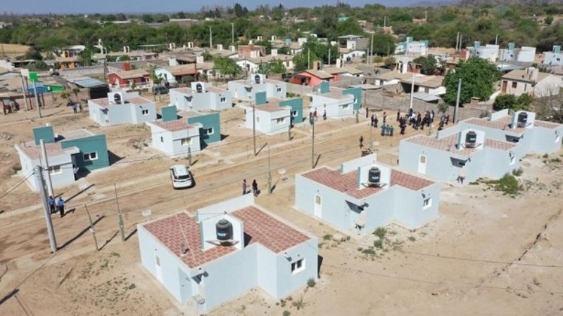 Gobierno avanzará con dique y se anunciaron 450 viviendas