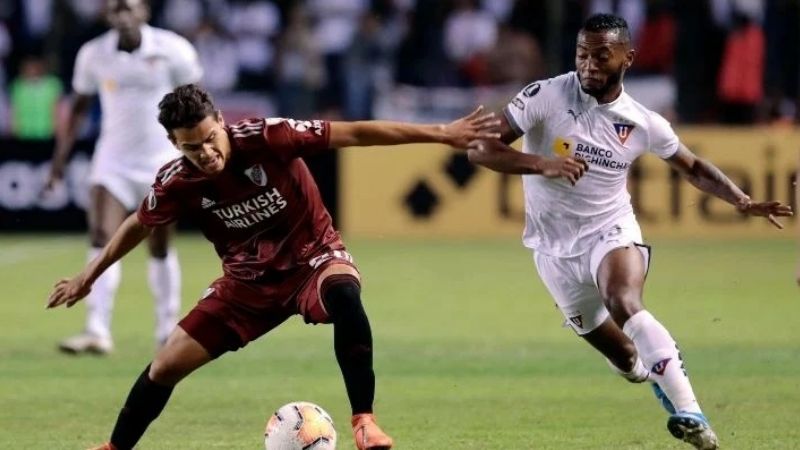 River, con Liga de Quito, por el “1” en el grupo