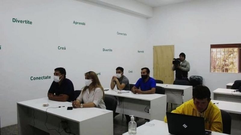 IES: reunión virtual con estudiantes fiambalenses