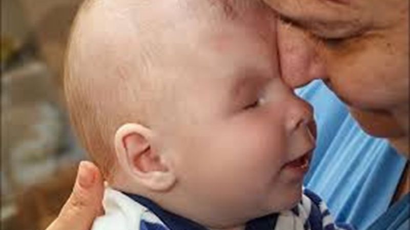 Sasha el bebé que nació sin ojos encontró familia tras haber sido abandonado