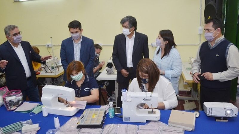 Catamarca producirá barbijos del CONICET