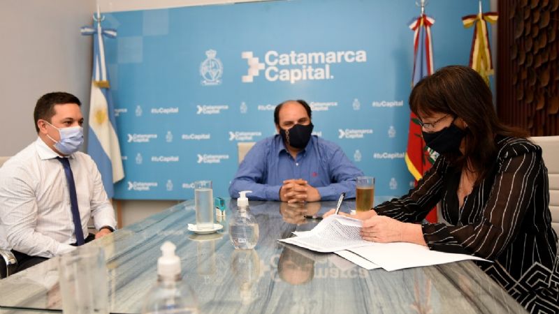 Firman convenio para el desarrollo de actividades económicas