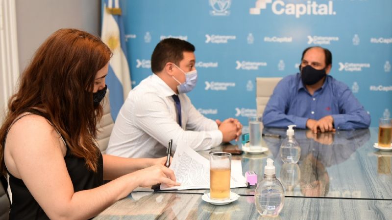 Firman convenio para el desarrollo de actividades económicas