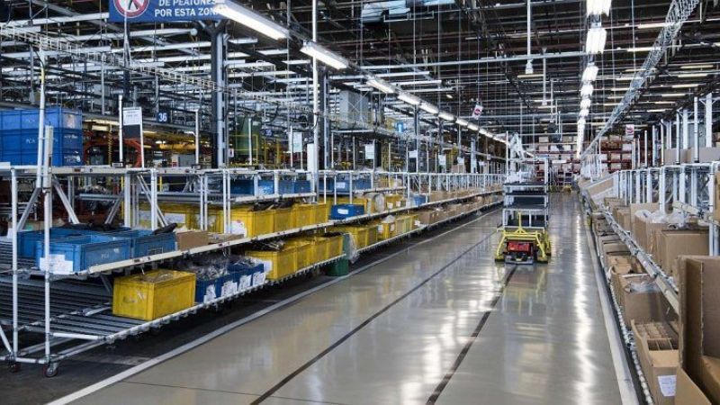 La economía registró su cuarta suba mensual consecutiva