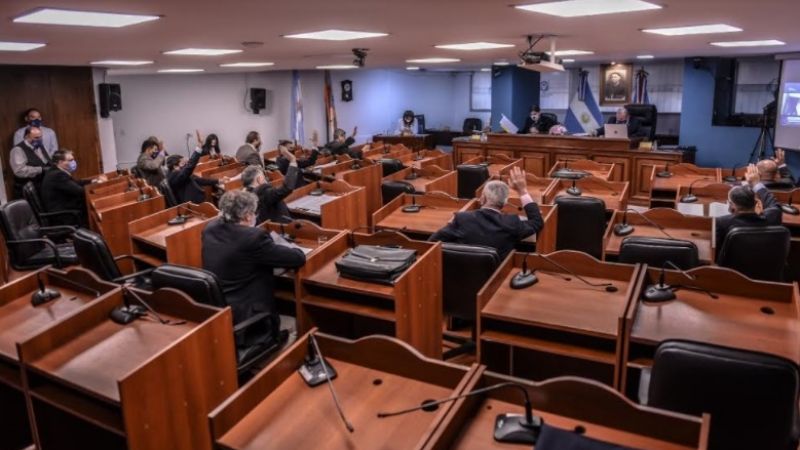 Media sanción a la creación de los Municipios de Altura o de Alta Montaña