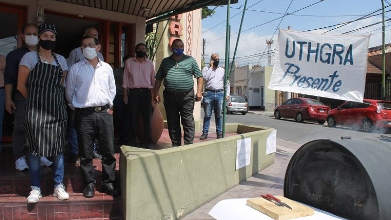 Singular reclamo de Gastronómicos en el Hotel Pucará