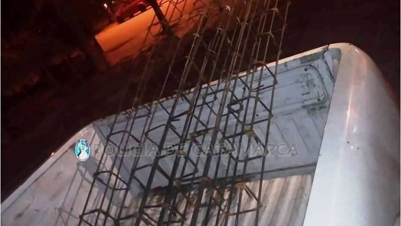 Recuperan columnas de hierro robadas en una vivienda
