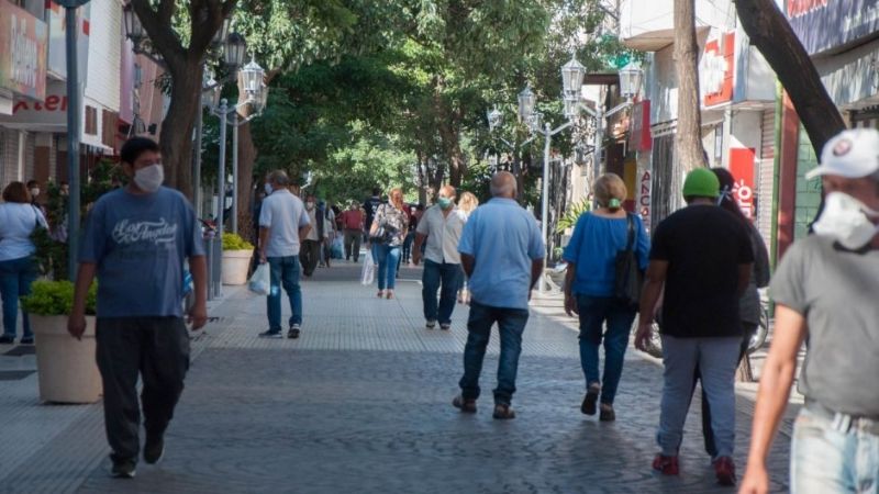 Los horarios de atención quedan a criterio del comercio