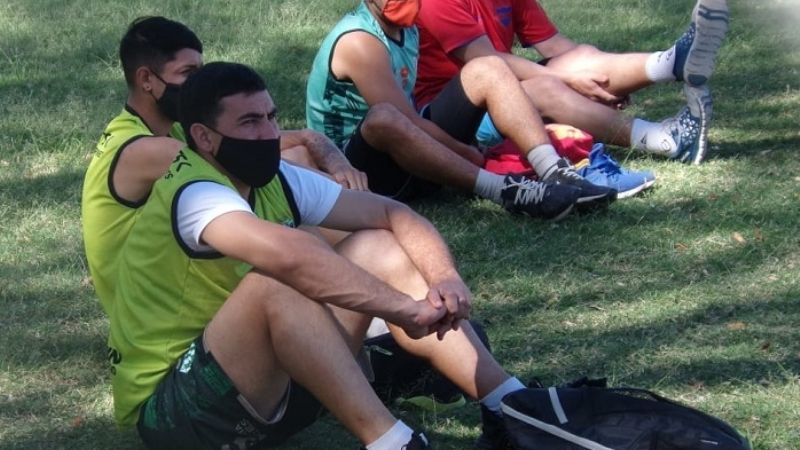 Juan Carlos Gómez es el DT de San Martín, que ya largó