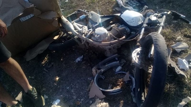 Chocaron dos camiones en El Totoral