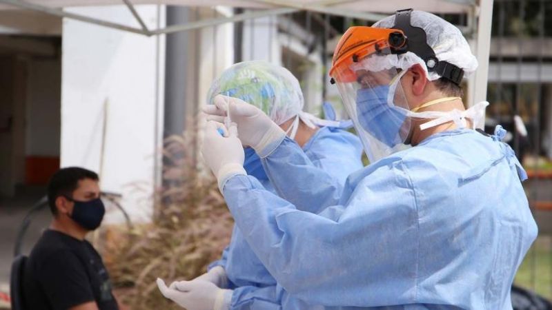 Tucumán cerró el martes con 21 muertes y 986 nuevos casos