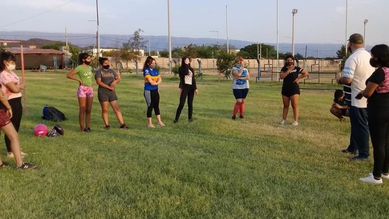 Salta Central creó la Escuela del Fútbol Femenino