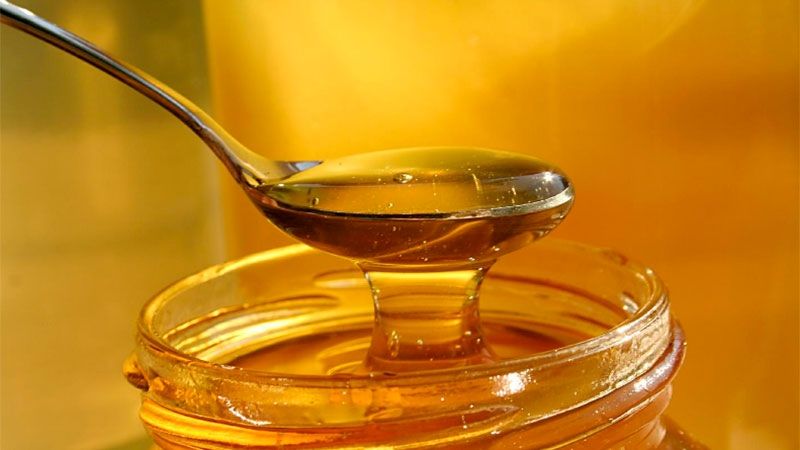 Prohíben la comercialización de una miel de abejas