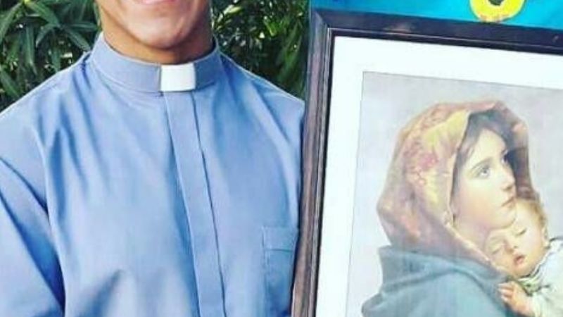 El P. Gustavo Molas cumple 45 años de sacerdocio