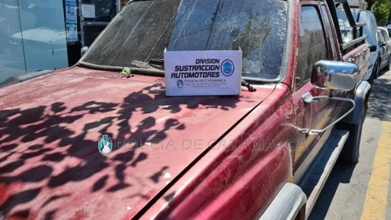 Secuestran camioneta robada en La Rioja