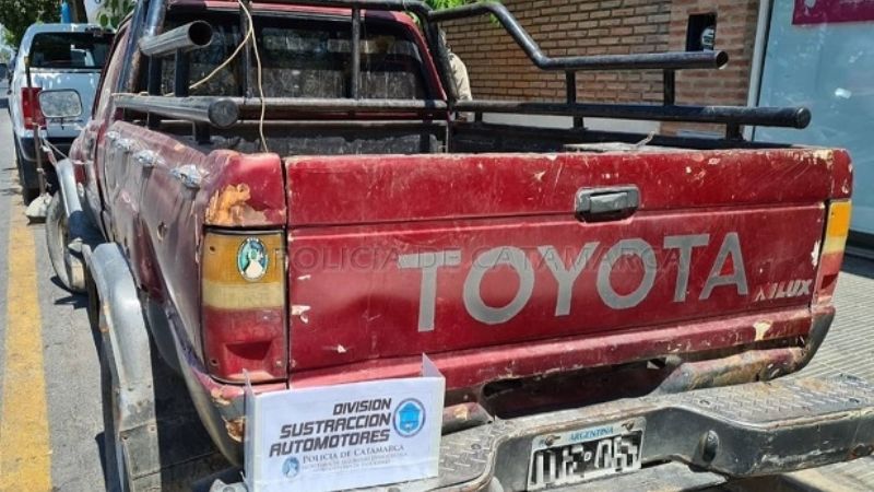 Secuestran camioneta robada en La Rioja