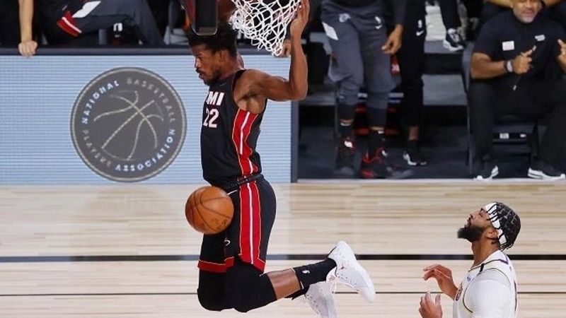 Con Lakers 2-1 sobre Miami Heat, se juega la cuarta final