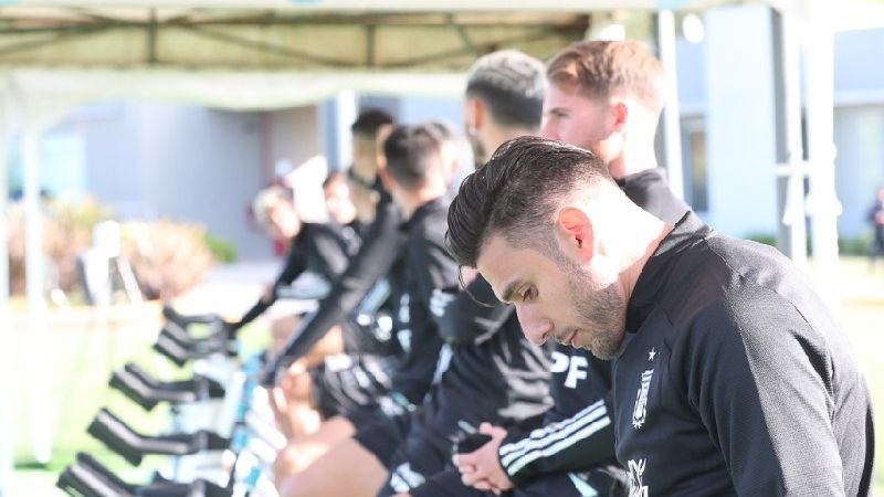 Salvio “zafó” y toda la Selección dio negativo tras los hisopados