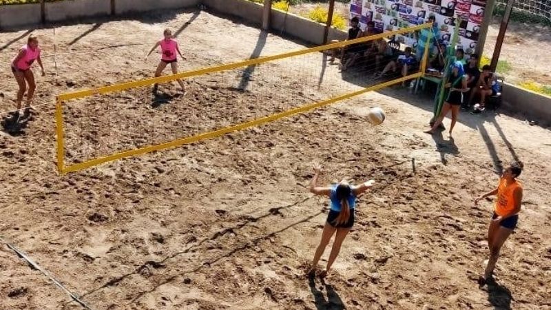 El Beach Voley quiere volver y presentó protocolo