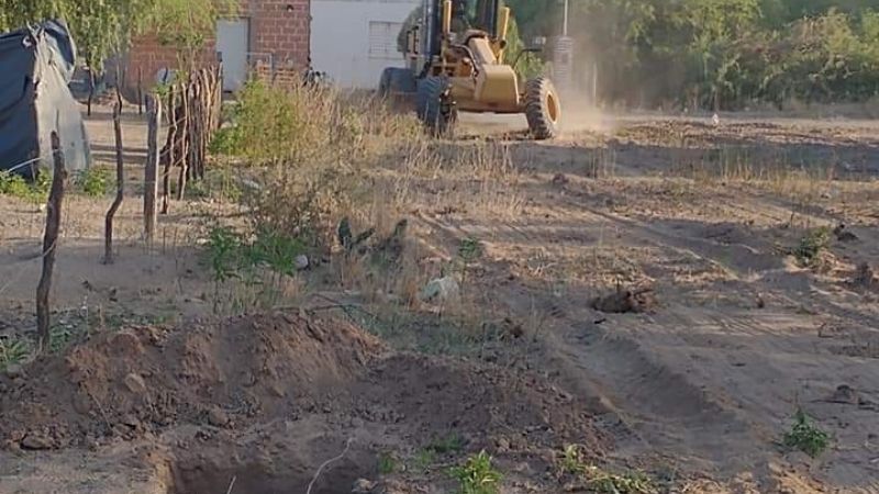Trabajan en apertura de calles en Barrio San Martín
