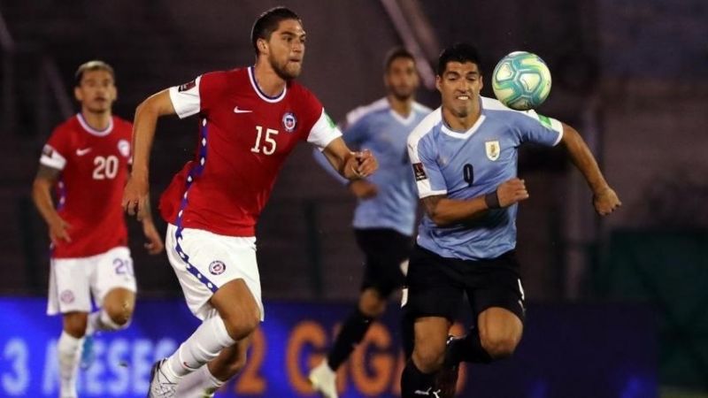Con un gol agónico, Uruguay superó 2-1 a Chile