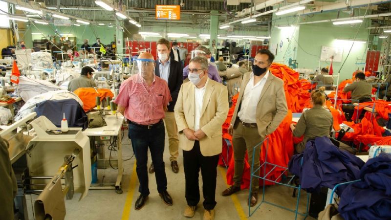 20 jóvenes inician su entrenamiento laboral en Confecat