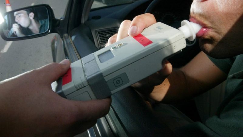 Secuestran cuatro vehículos por alcoholemia positiva