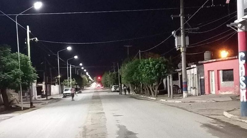 Nueva iluminación led en Avenida Belgrano, en el barrio San Martín