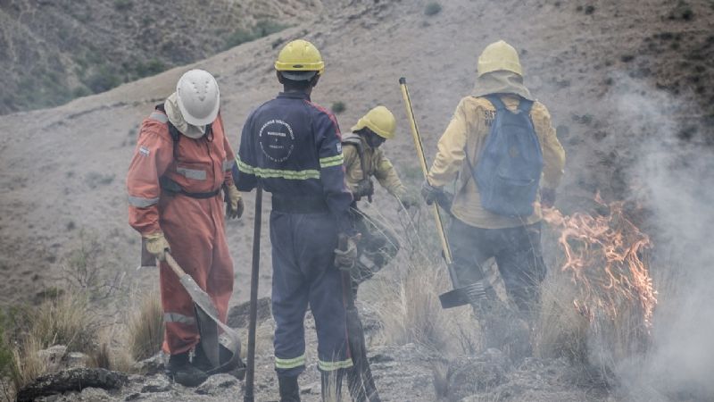 Los Ángeles suma el tercer incendio forestal en lo que va del año