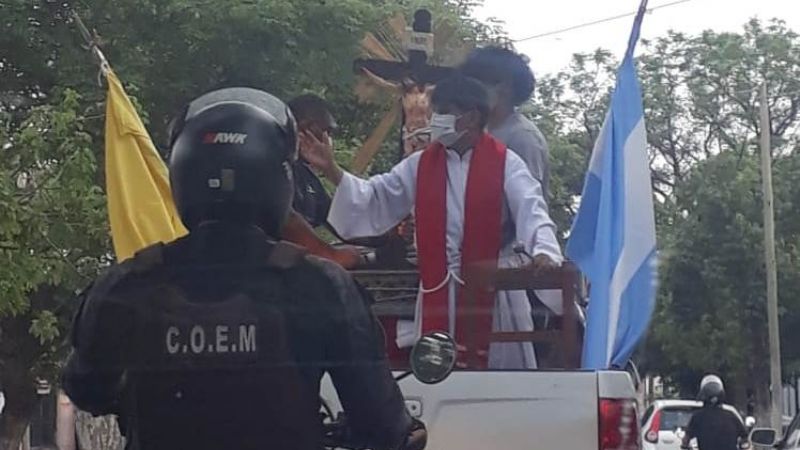 Con caravana y Misa celebran al Señor de la Salud