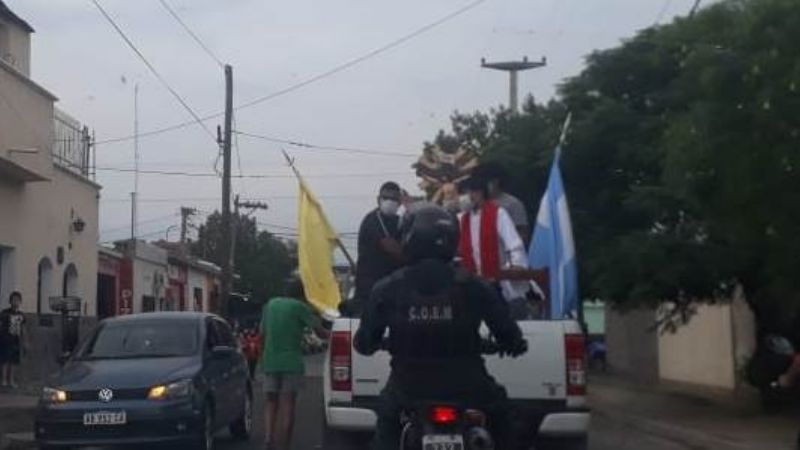 Con caravana y Misa celebran al Señor de la Salud
