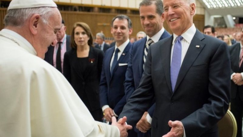 Francisco habló con Joe Biden para felicitarlo