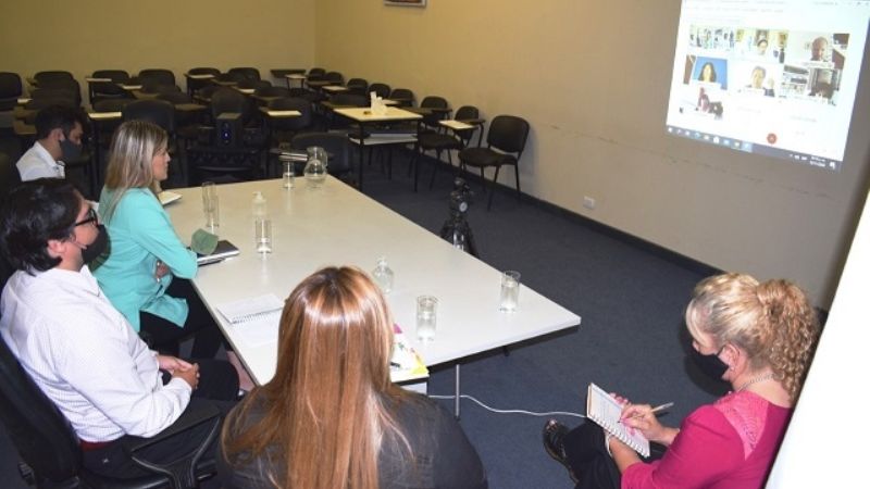 Centurión le reiteró a Trotta el pedido de mejorar la conectividad para Catamarca